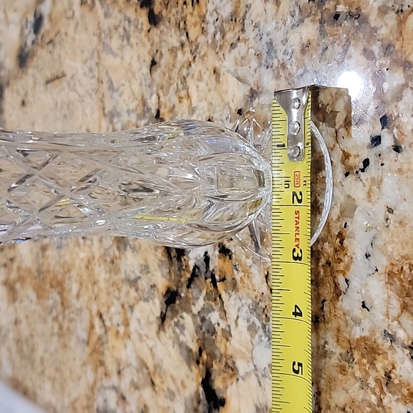 Crystal bud vase. - Picture 3 of 6